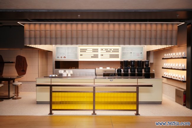 金钉子咖啡天下首店落户西单，以“风度”重构咖啡体验